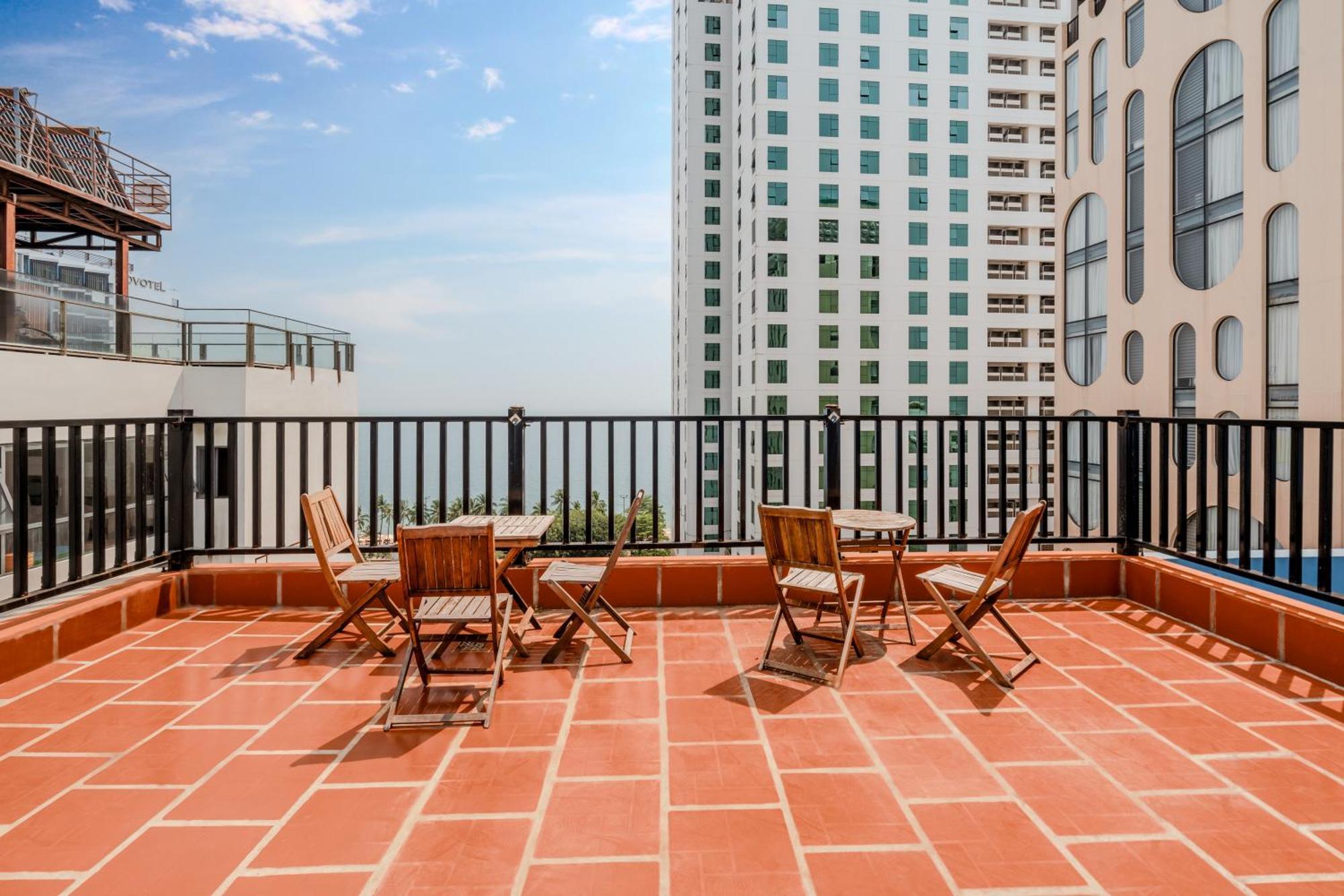 Bidv Beach Hotel Nha Trang Bagian luar foto